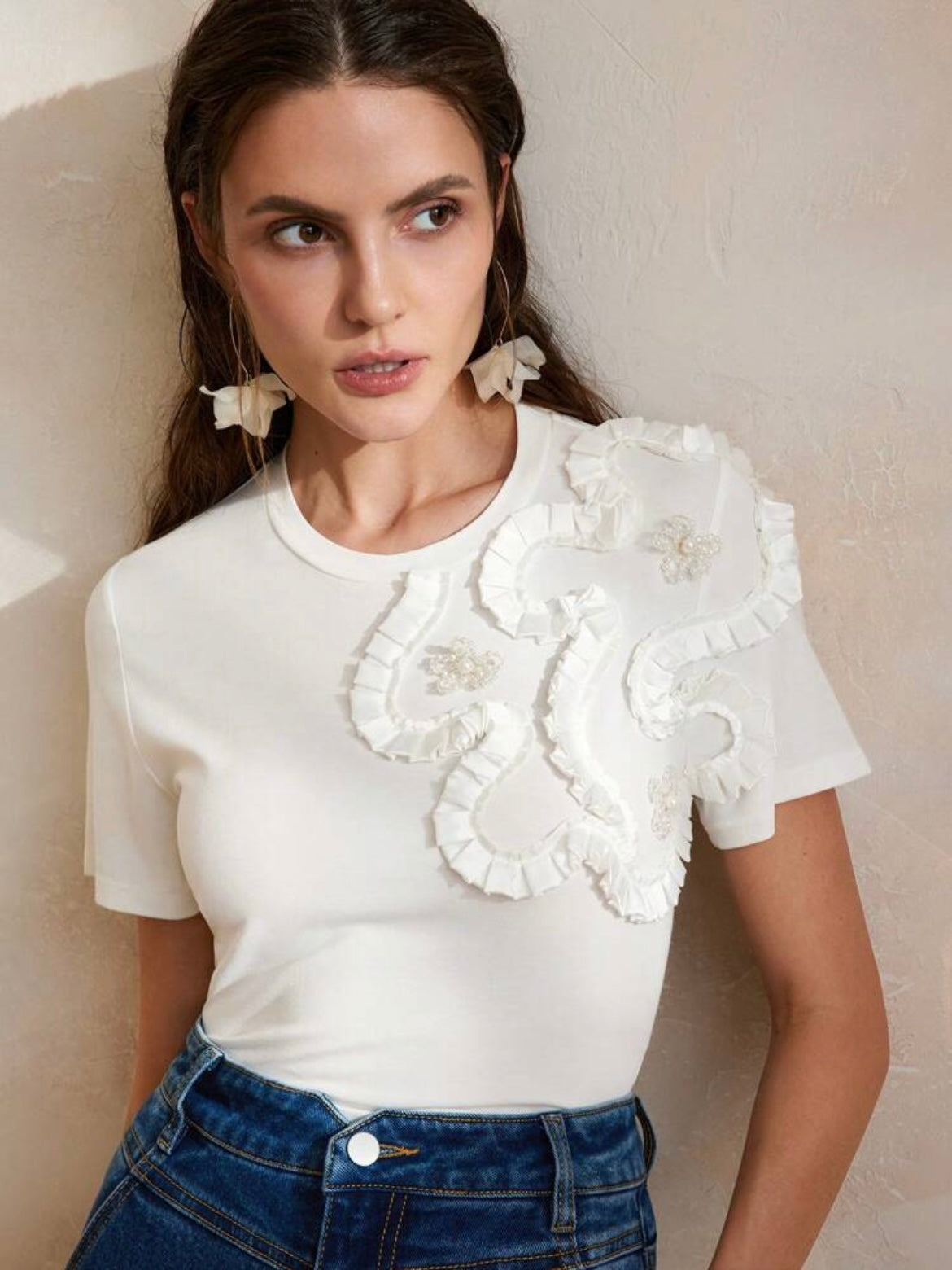 CM-TS986634 Women Casual Seoul Style Slim Fit Elastic 3D Floral Print Short Sleeve T-Shirt Top - White