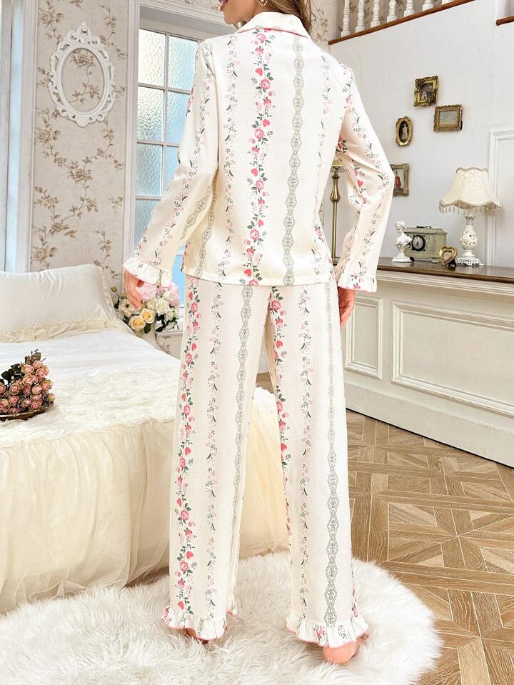 CM-LS126613 Women Trendy Seoul Style Ruffled Collar Open Front Bubble Texture Printed Pajama Set