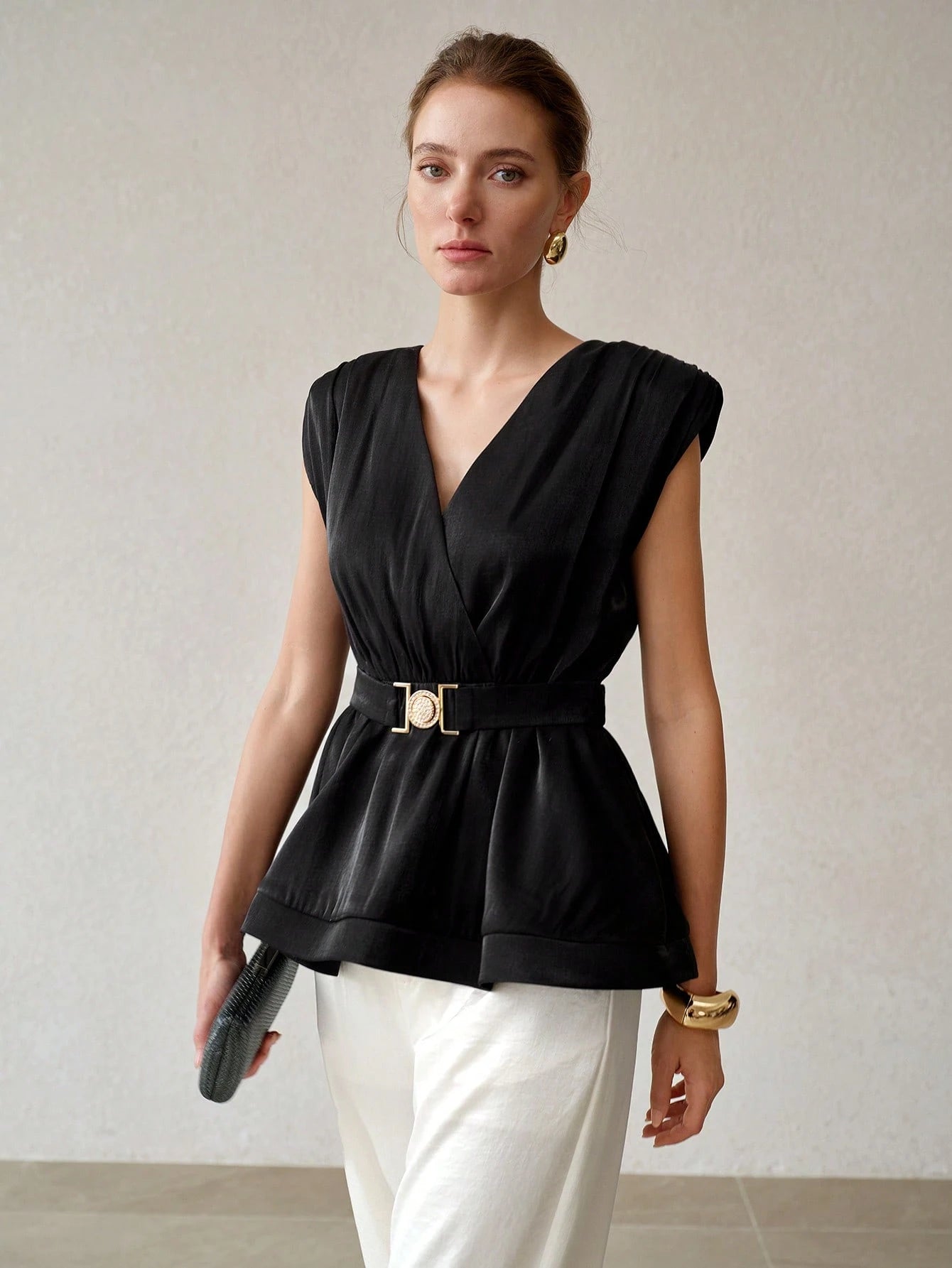 CM-TS414602 Women Elegant Seoul Style V-Neck Sleeveless Ruched Waist Top -  Black