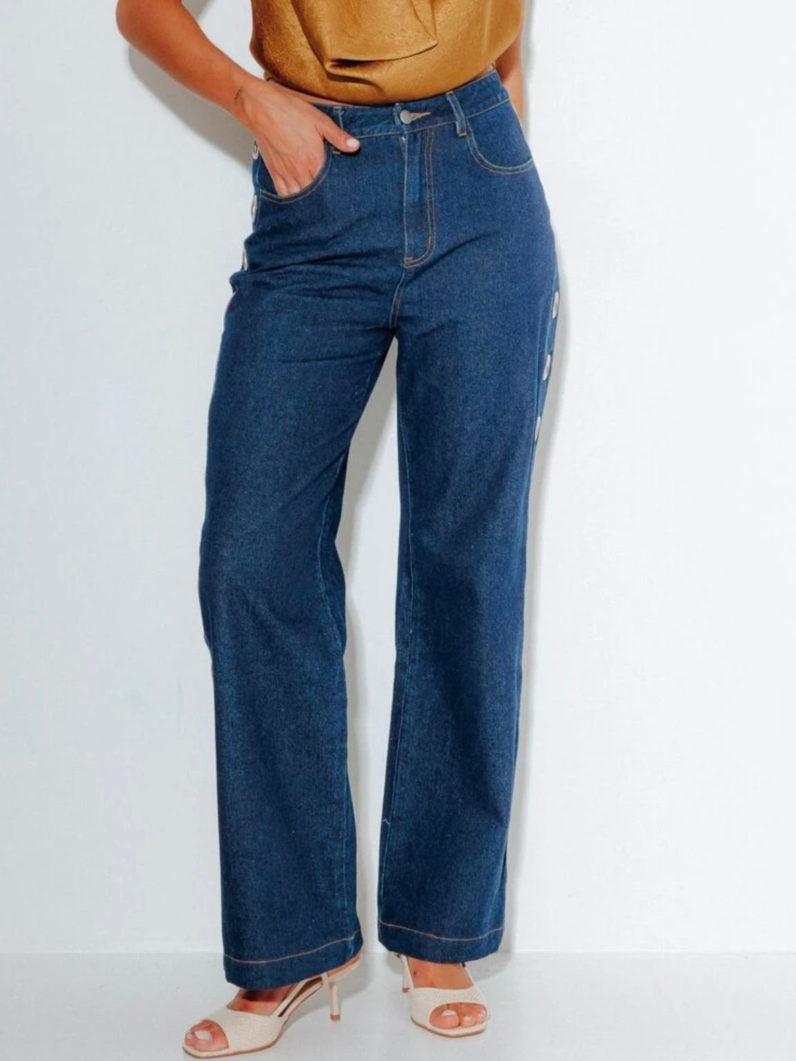 CM-BS877412 Women Casual Seoul Style Dark Wash Mid Waist Wide Leg Denim Jeans With Pockets And Buttons