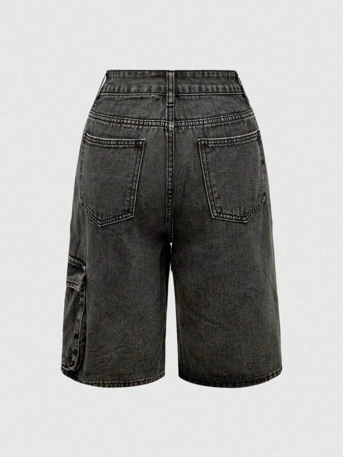 CM-BS093070 Women Casual Seoul Style Star 3D Pocket Distressed Washed Denim Bermuda Shorts - Black