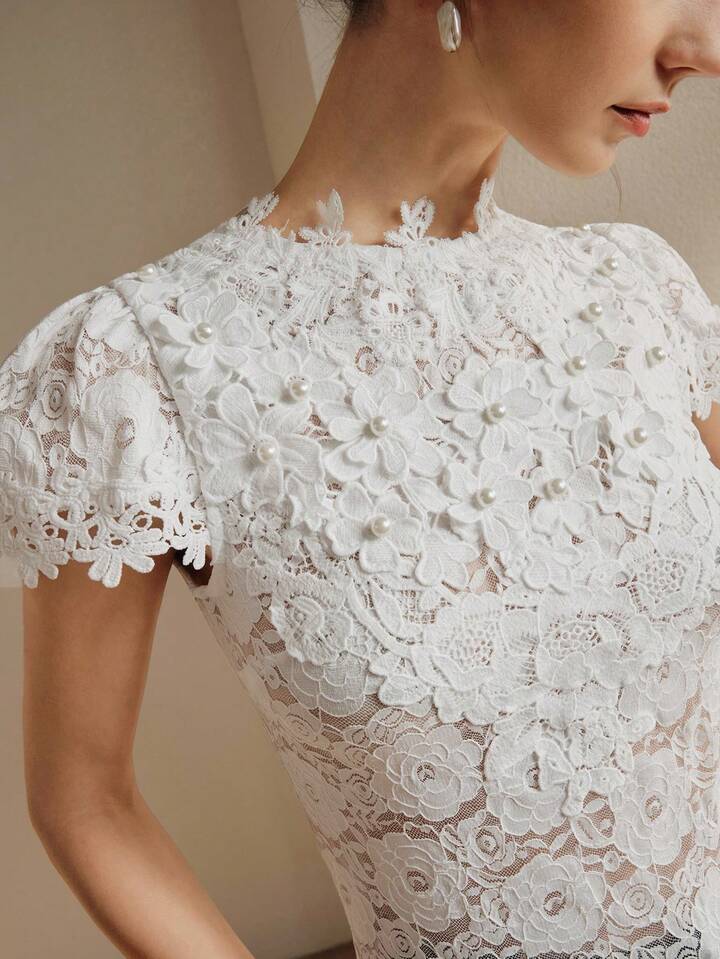 CM-TS934769 Women Casual Seoul Style Lace Patchwork Hollow Elastic Lace Floral Fitted Blouse - White