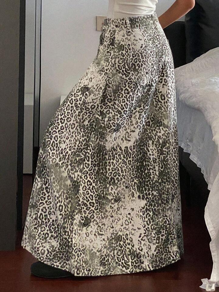CM-BS822552 Women Casual Seoul Style Leopard Print Mid Waist A-Line Maxi Denim Skirt