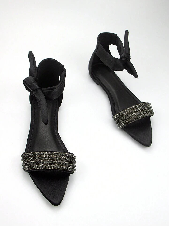 CM-SHS716115 Women Trendy Seoul Style Diamond Chain Decor Pointed Flat Sandals With Bowknot - Black