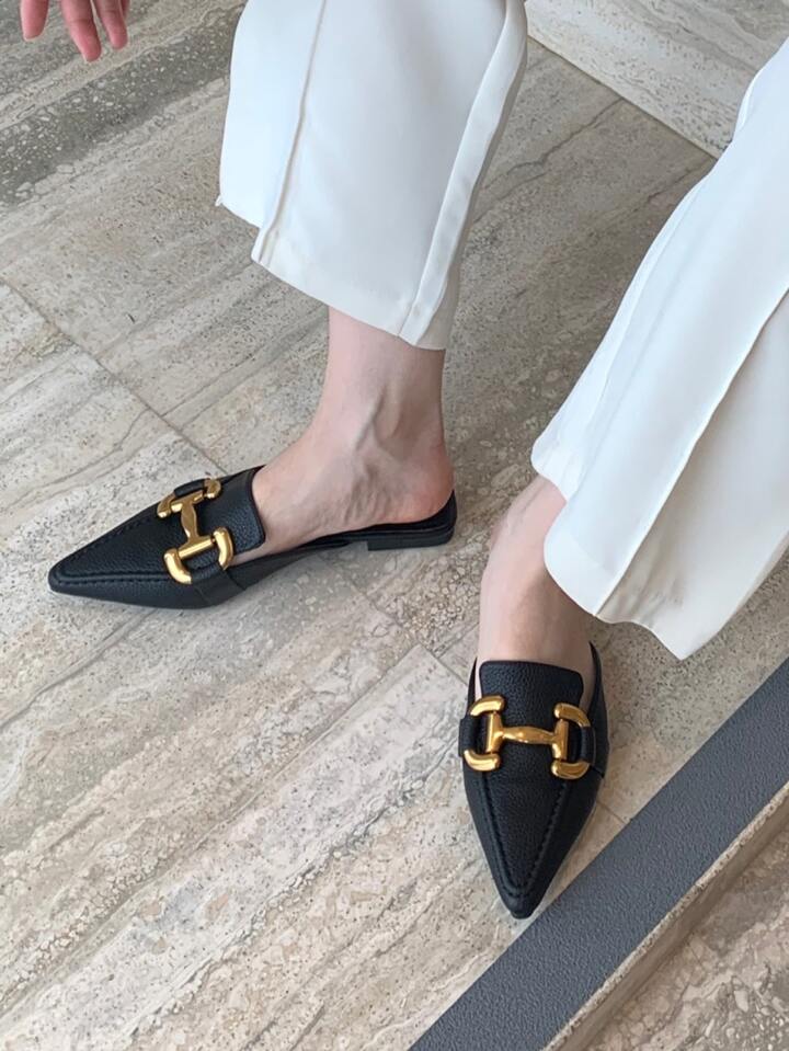 CM-SHS708759 Women Trendy Seoul Style Square Toe Metal Decor Flat Mules - Black