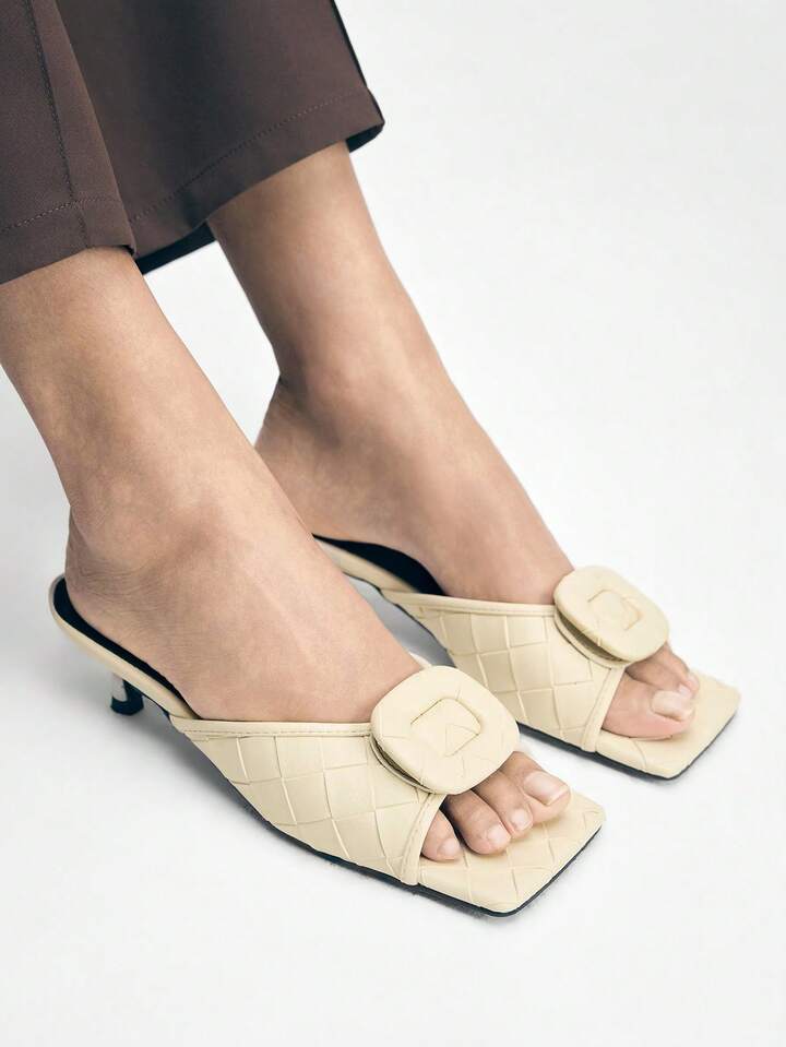 CM-SHS709375 Women Trendy Seoul Style Square Toe Low Heel Sandals - Beige