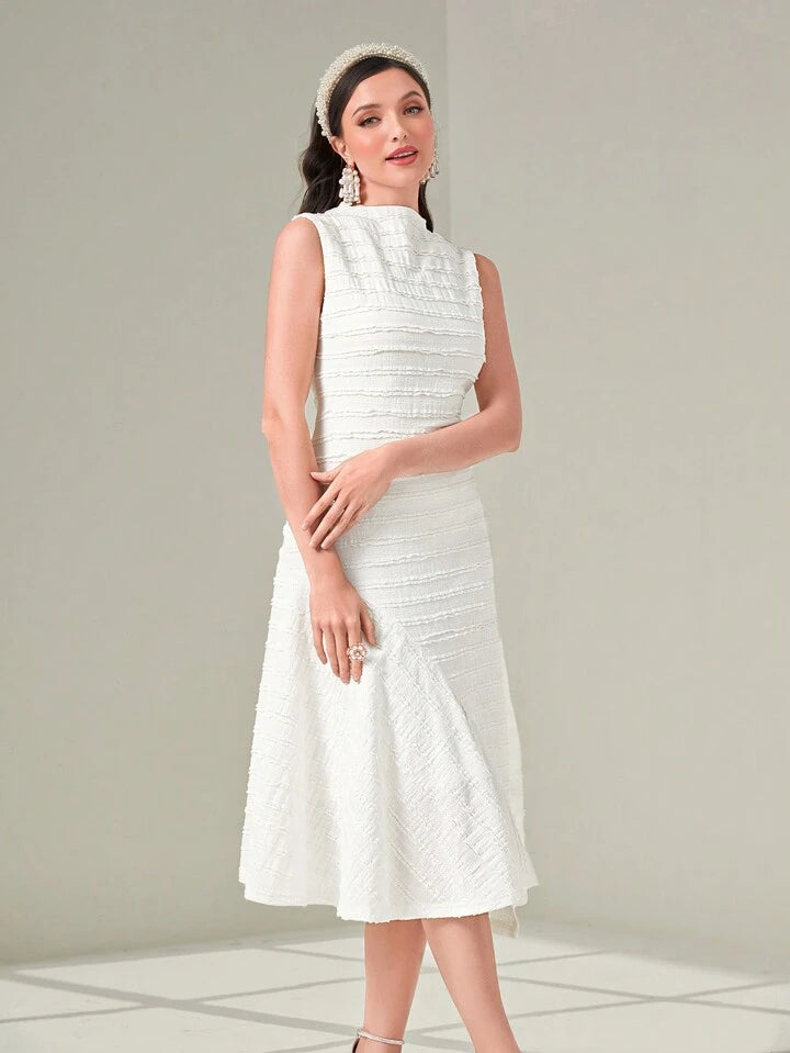CM-DS799999 Women Elegant Seoul Style Solid Mock Neck Sleeveless A-Line Dress - White