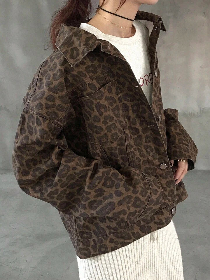 CM-CS467579 Women Casual Seoul Style Collar Neckline Long Sleeve Leopard Print Loose Denim Jacket