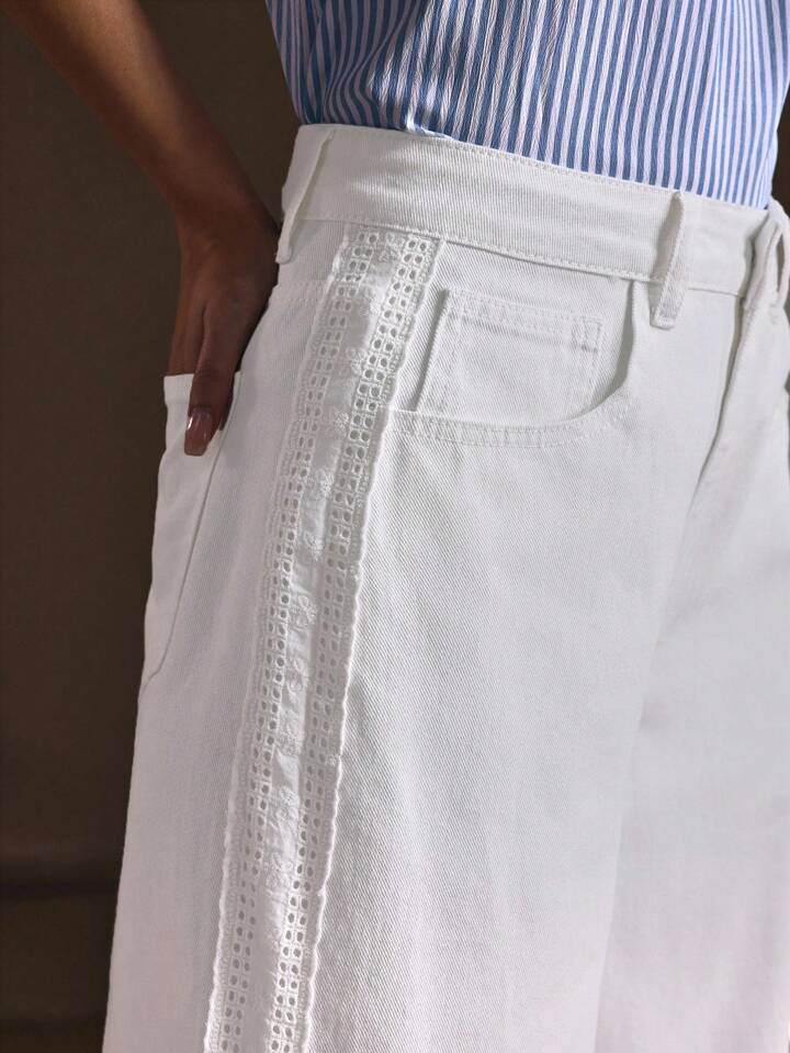 CM-BS517956 Women Casual Seoul Style Mid Waist Floral Lace Patchwork Straight Leg Jeans - White