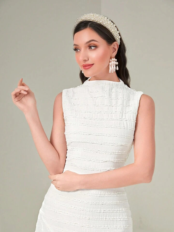 CM-DS799999 Women Elegant Seoul Style Solid Mock Neck Sleeveless A-Line Dress - White