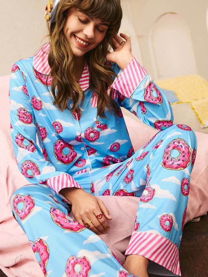 CM-LS010075 Women Trendy Seoul Style Donut And Cloud Print Patchwork Stripe Pajama Set