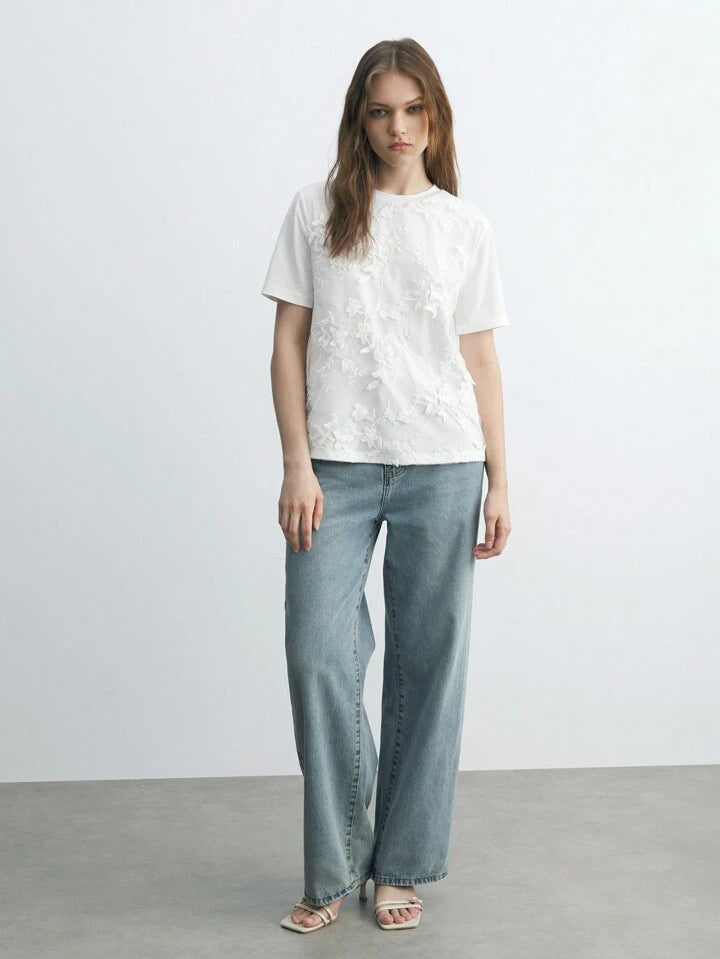 CM-TS222332 Women Casual Seoul Style 3D Floral Embroidery Round Neck Short Sleeve T-Shirt