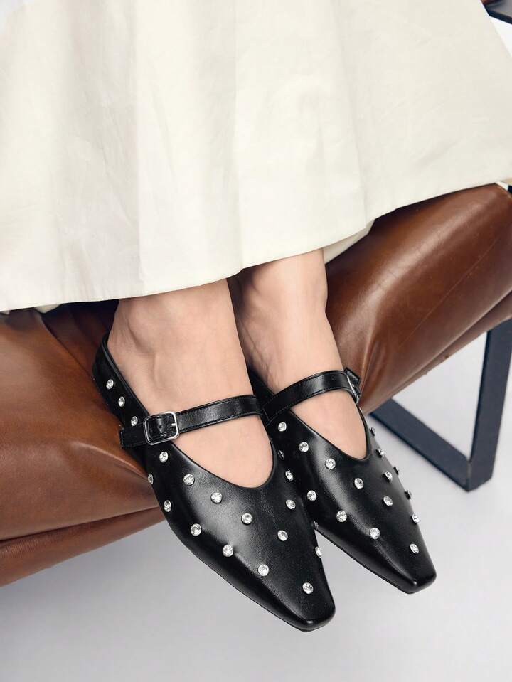 CM-SHS245724 Women Trendy Seoul Style Rhinestone Decor Buckle Flats - Black