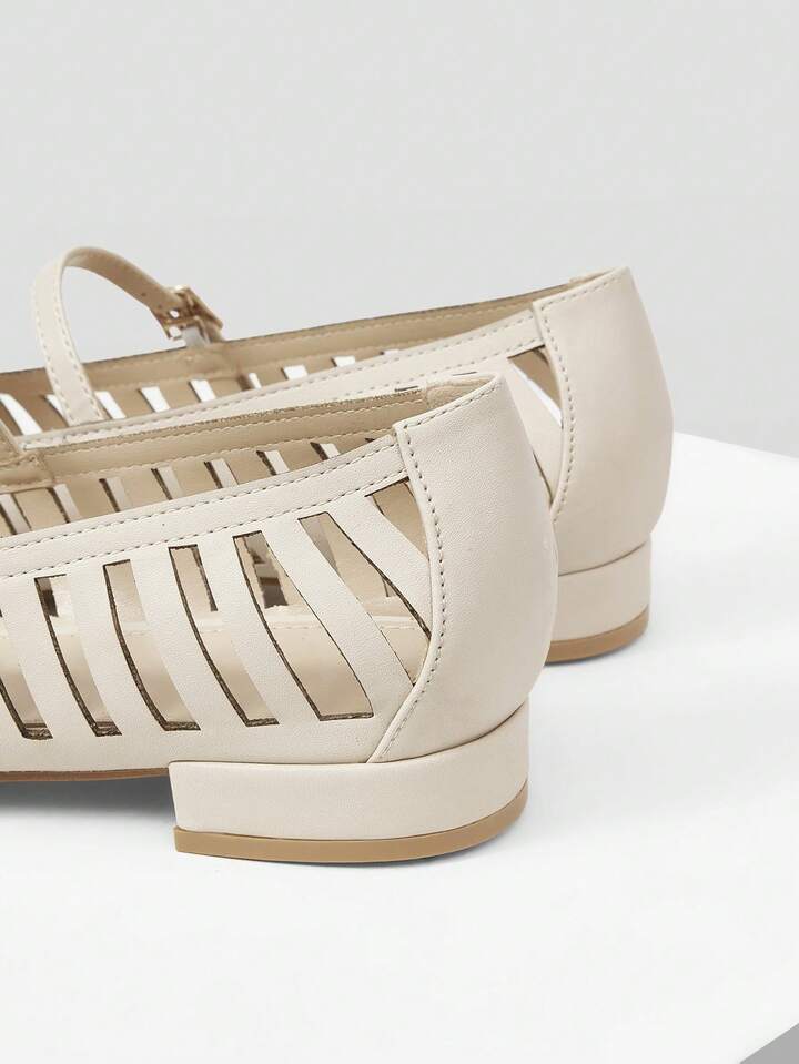 CM-SHS954548 Women Trendy Seoul Style Minimalist Hollow Pointed Toe Flats - Beige