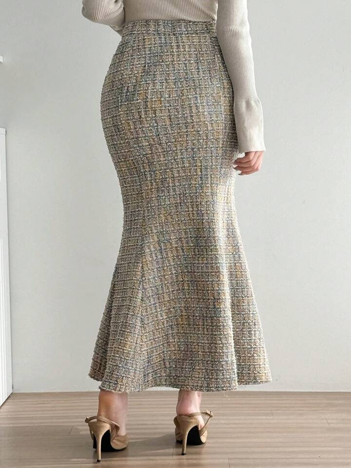 CM-BS197259 Women Elegant Seoul Style Plaid Patterned Mermaid Skirt