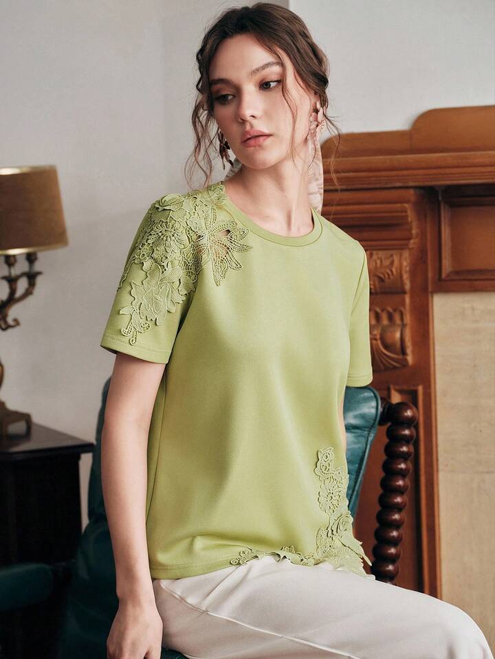 CM-TS254790 Women Elegant Seoul Style Round Neck Short Sleeve Lace Patchwork 3D Embroidered Floral Knit T-Shirt - Green
