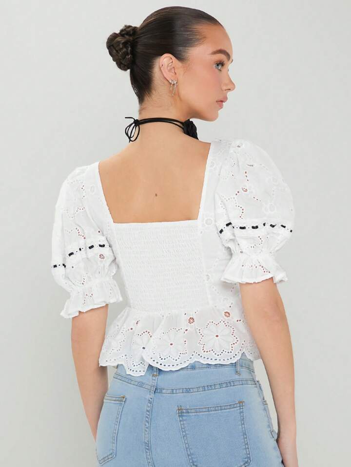 CM-TS202231 Women Trendy Bohemian Style Hollow Out Embroidery Lace Up Square Neck Blouse