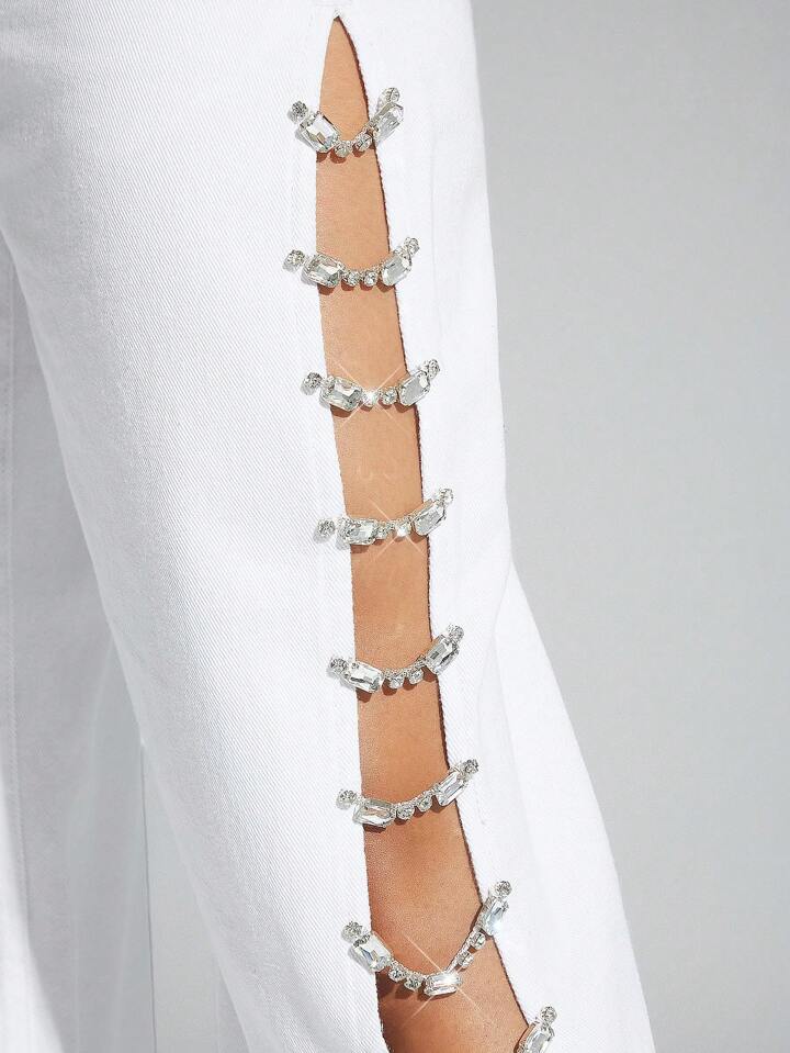 CM-BS219091 Women Casual Seoul Style Rhinestone Embellished Pockets Hollow Out Loose Fit Jeans