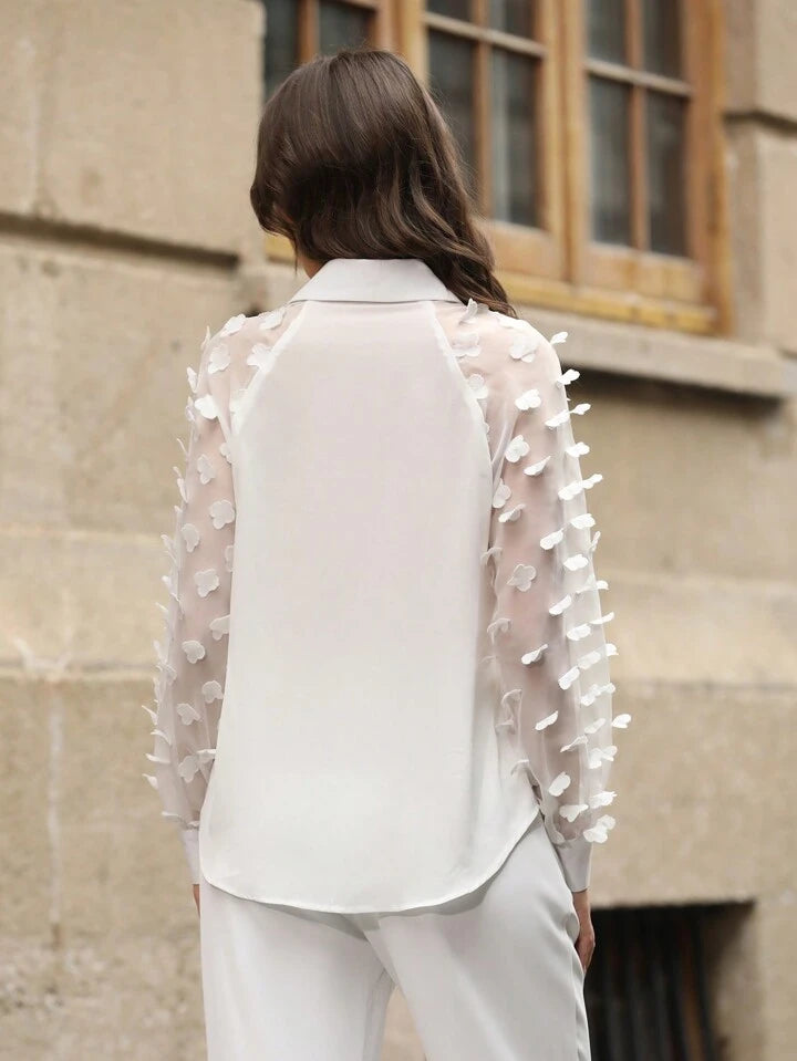 CM-TS117819 Women Elegant Seoul Style Floral Applique Patchwork Raglan Sleeve Shirt - White