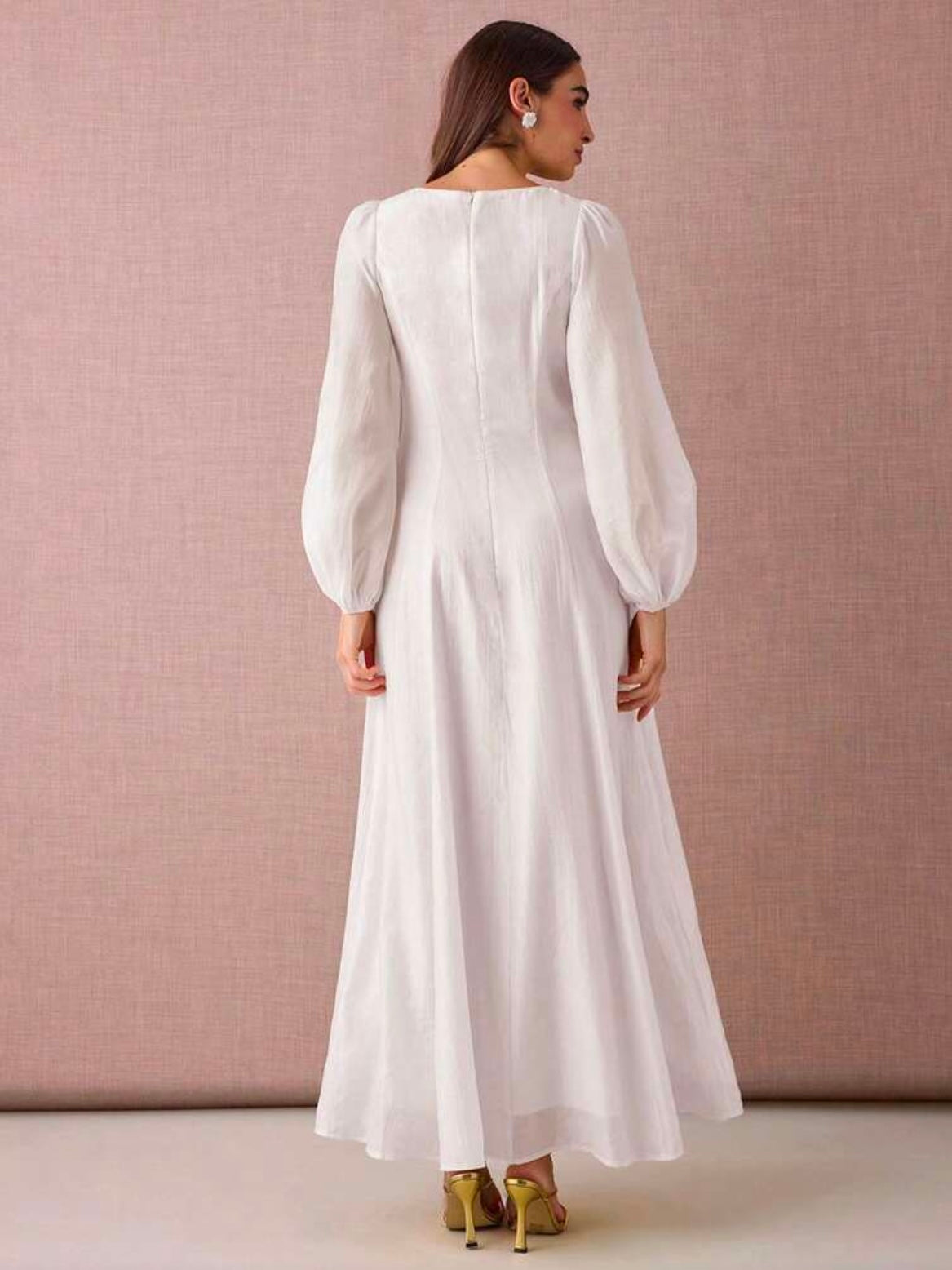 CM-DS929272 Women Elegant Seoul Style Round Neck Lantern Sleeve Pleated Design A-Line Maxi Dress - White