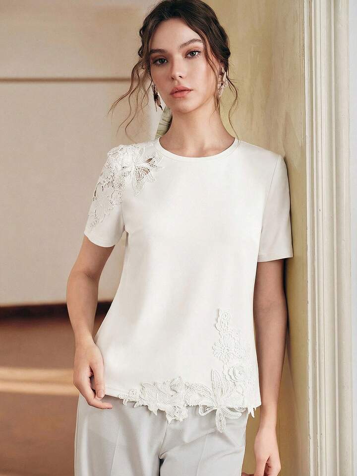 CM-TS188632 Women Elegant Seoul Style Round Neck Short Sleeve Lace Patchwork 3D Embroidered Floral Knit T-Shirt - White