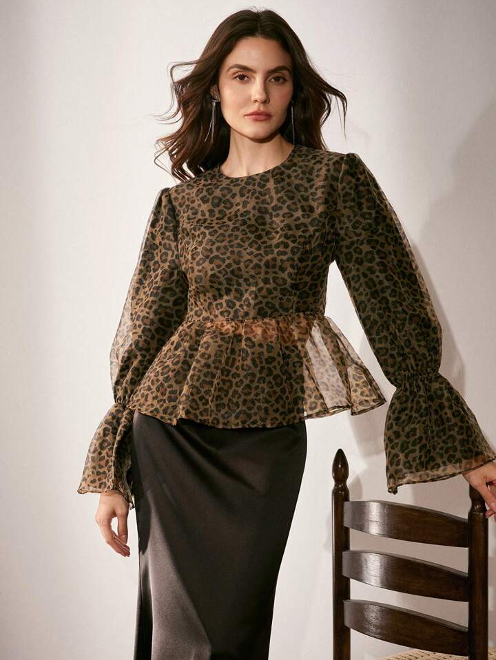 CM-TS024407 Women Elegant Seoul Style Round Neck Cinched Waist Leopard Print Chiffon Blouse