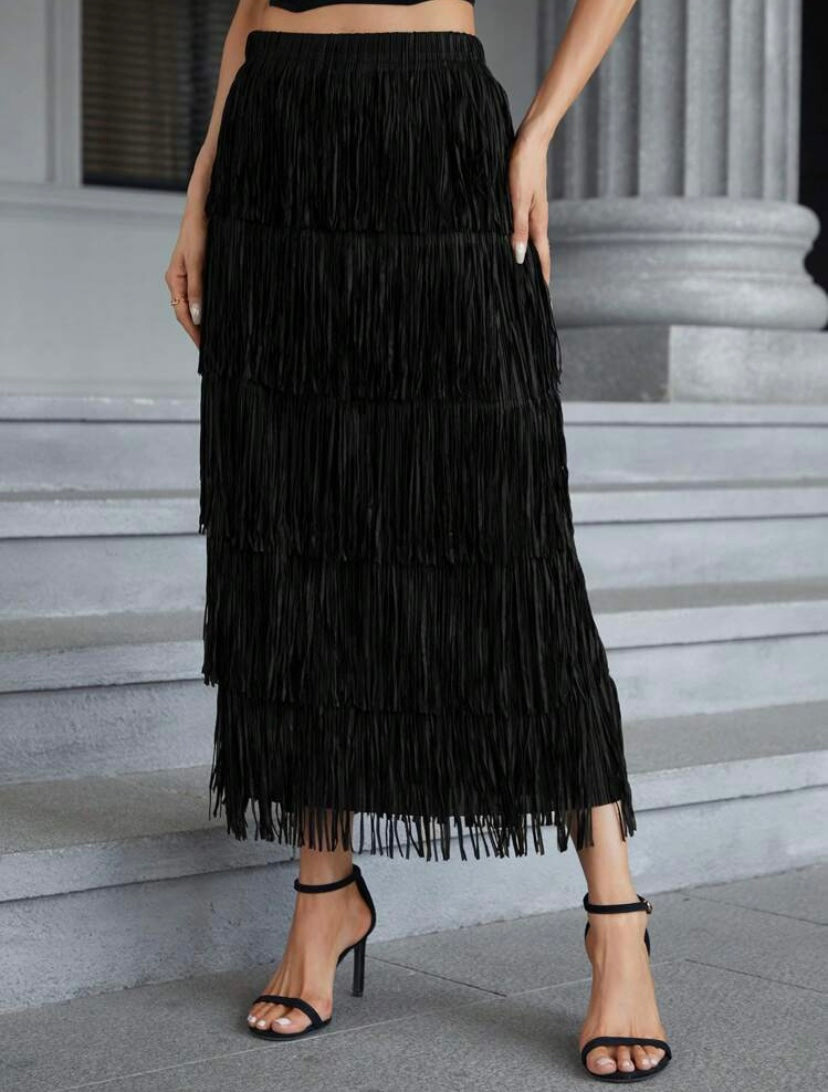 CM-BS329230 Women Elegant Seoul Style Solid Layered Fringe Trim Skirt - Black