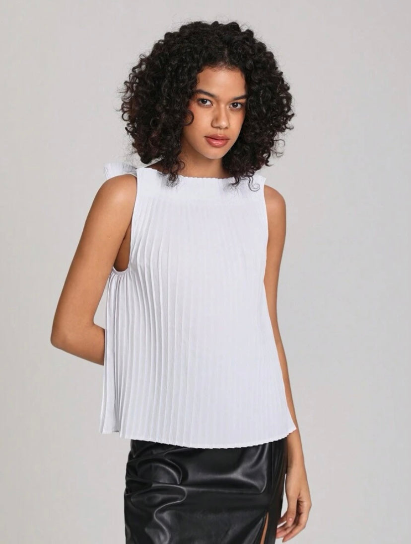 CM-TS756091 Women Casual Seoul Style Solid Pleated Detail Sleeveless Blouse - White