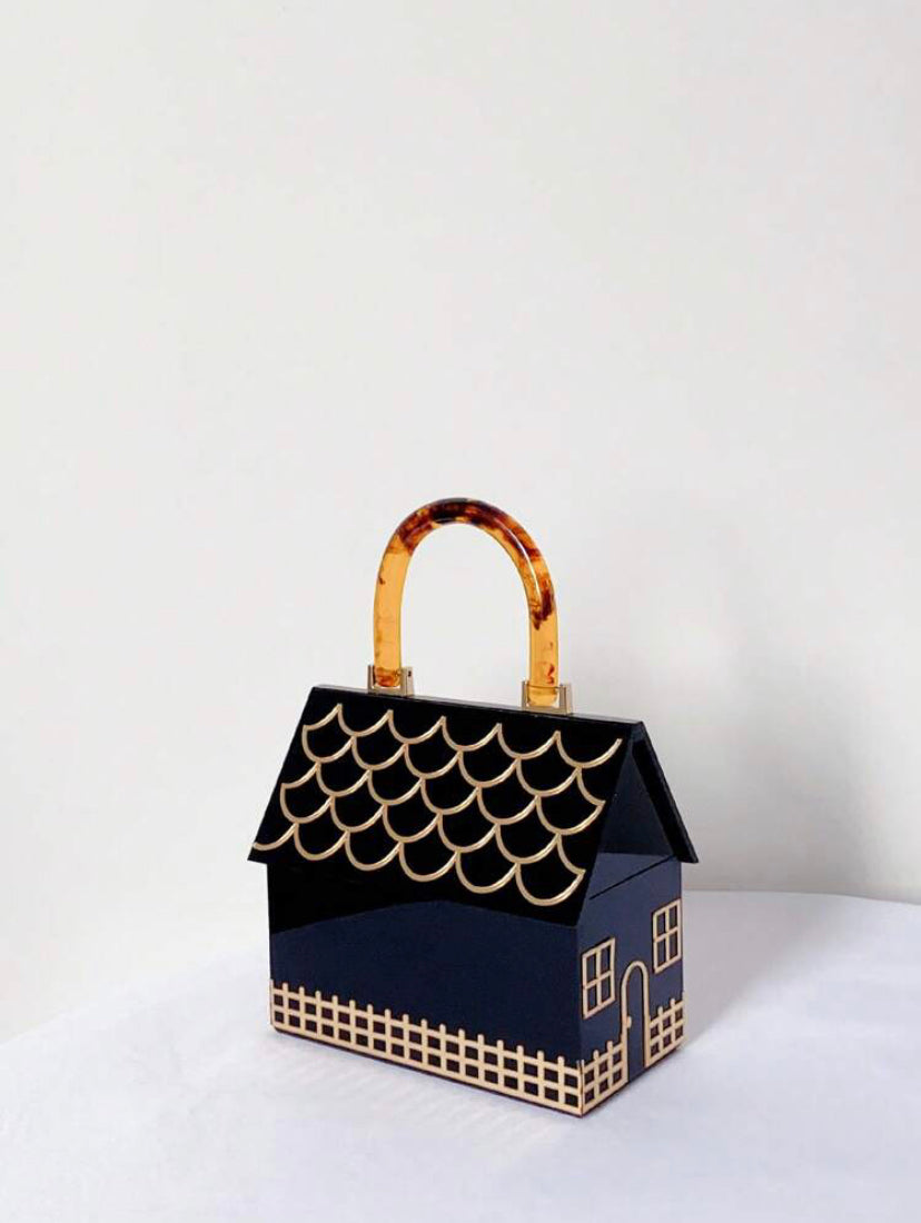 CM-BGS001141 Women Trendy Seoul Style House-Shaped Top Handle Handbag With Flip Cover