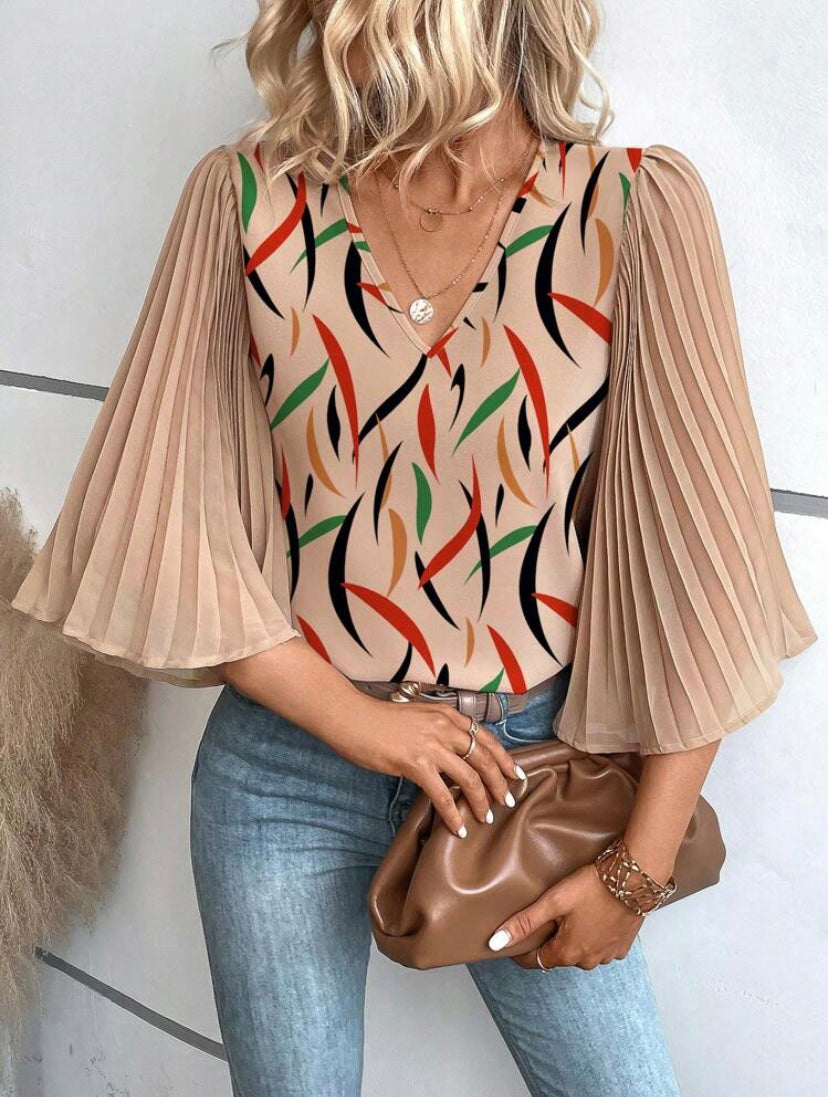 CM-TS391613 Women Casual Seoul Style Graphic Print Pleated Trumpet Sleeve Blouse