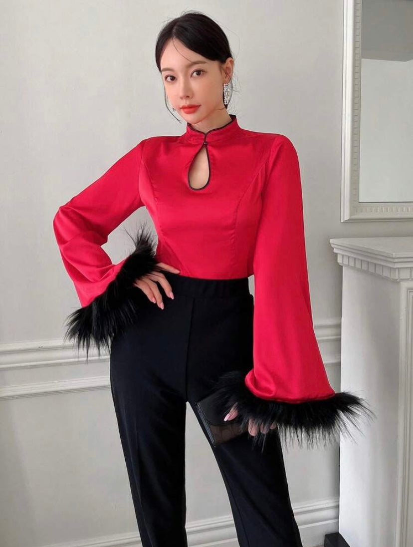 CM-TS119182 Women Elegant Seoul Style Keyhole Neck Fuzzy Cuff Trumpet Sleeve Blouse