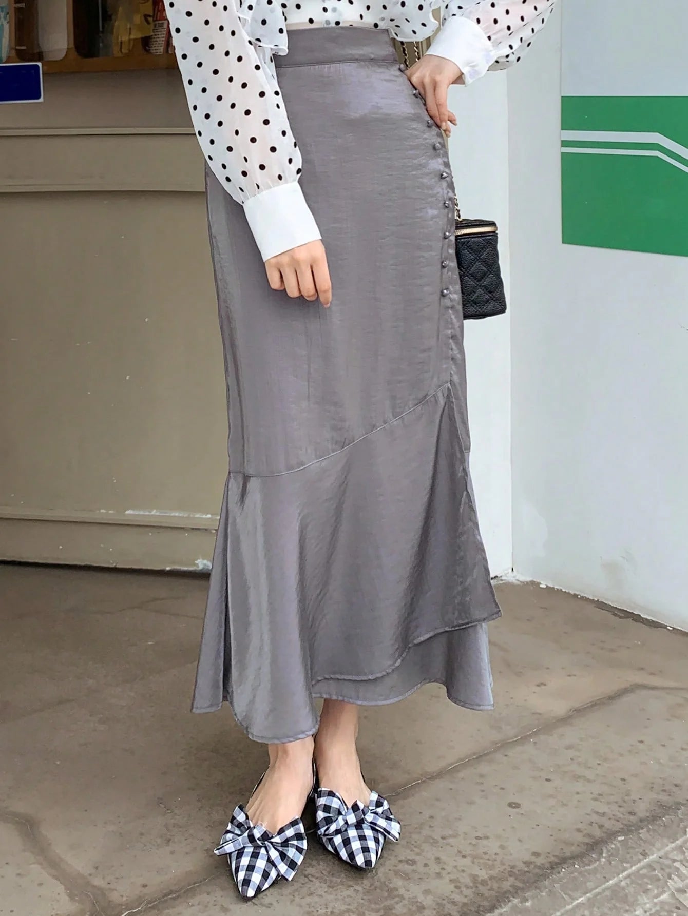 CM-BS440360 Women Elegant Seoul Style Solid Button Detail Ruffle Hem Skirt - Gray