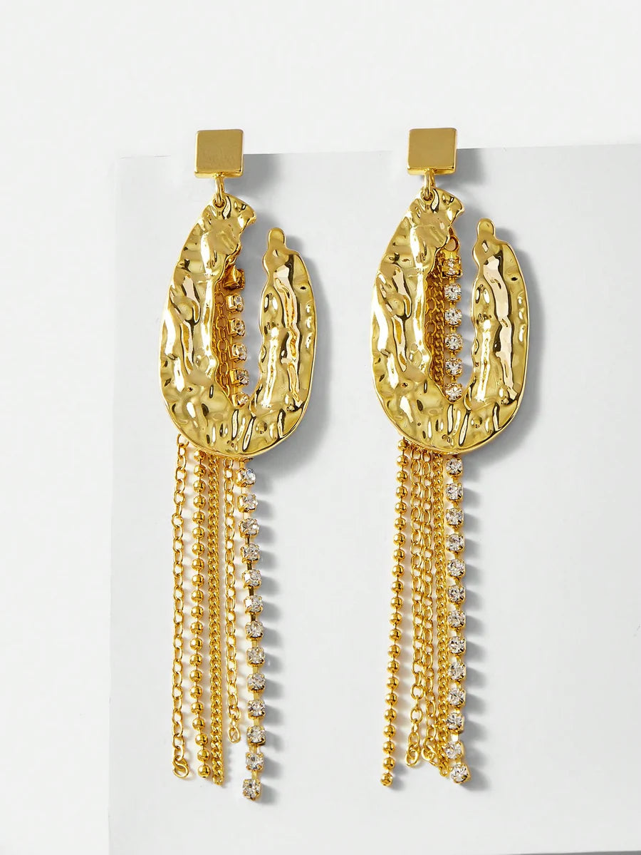 CM-AXS939534 Women Trendy Seoul Style Premiun Textured Chain Rhinestone Earrings