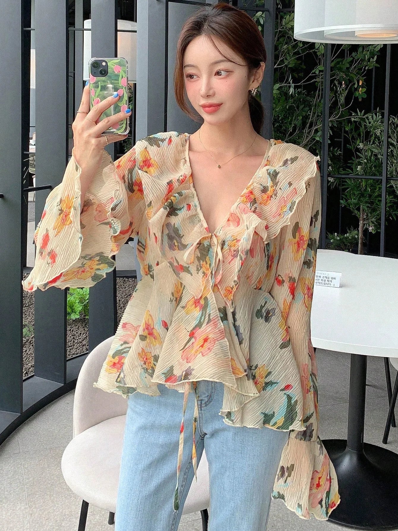 CM-TS196662 Women Trendy Bohemian Style Floral Print Ruffle Trim Flare Sleeve Blouse