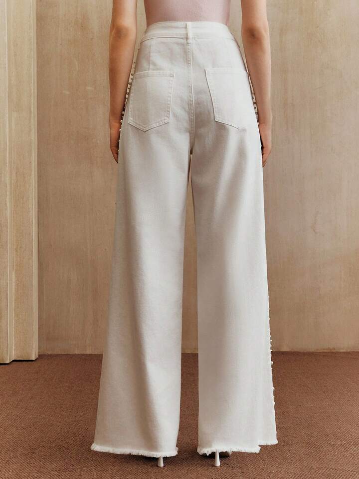 CM-BS925850 Women Elegant Seoul Style Mid Waist Faux Pearl Decor Pocket Wide Leg Loose Jeans - White