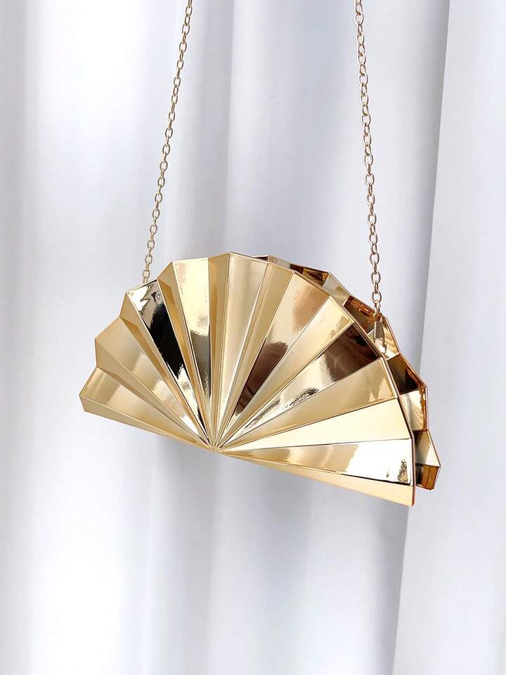 CM-BGS557131 Women Trendy Seoul Style Metallic Striped Asymmetric Clutch Bag - Gold