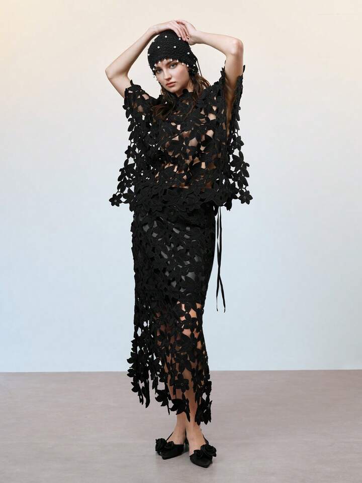 CM-TS667699 Women Elegant Seoul Style Round Neck Hollow Out Batwing Short Sleeve Sheer Top - Black