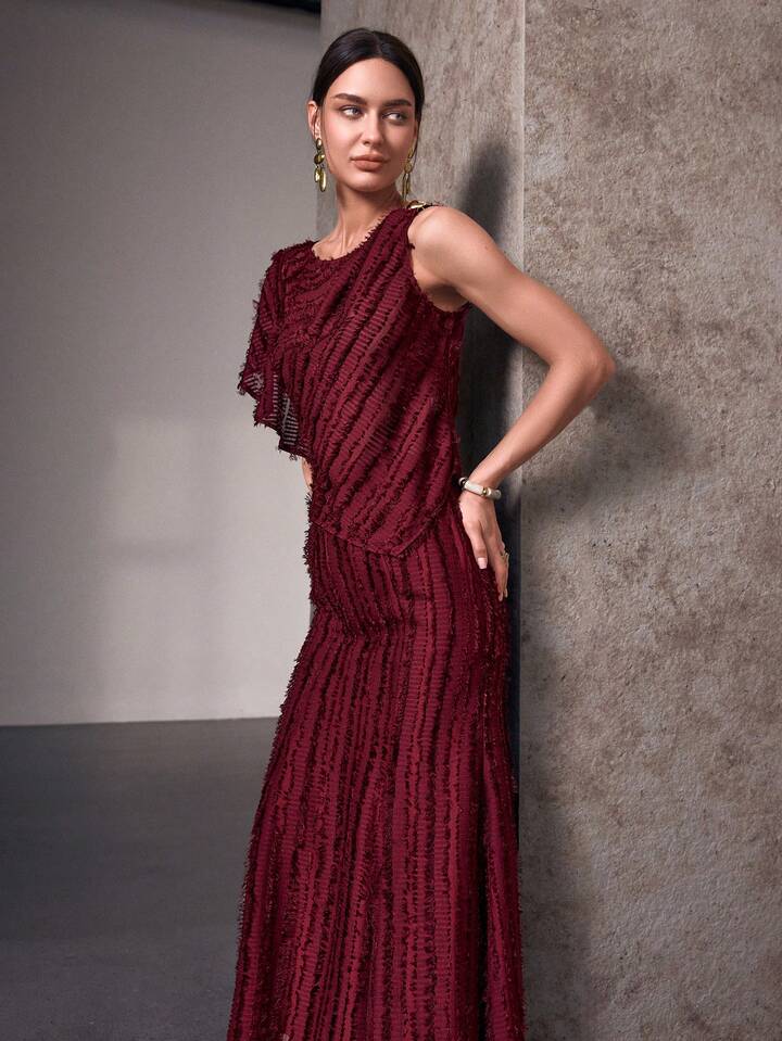 CM-SS009201 Women Elegant Seoul Style Spaghetti Strap Top With Striped Midi Skirt - Set