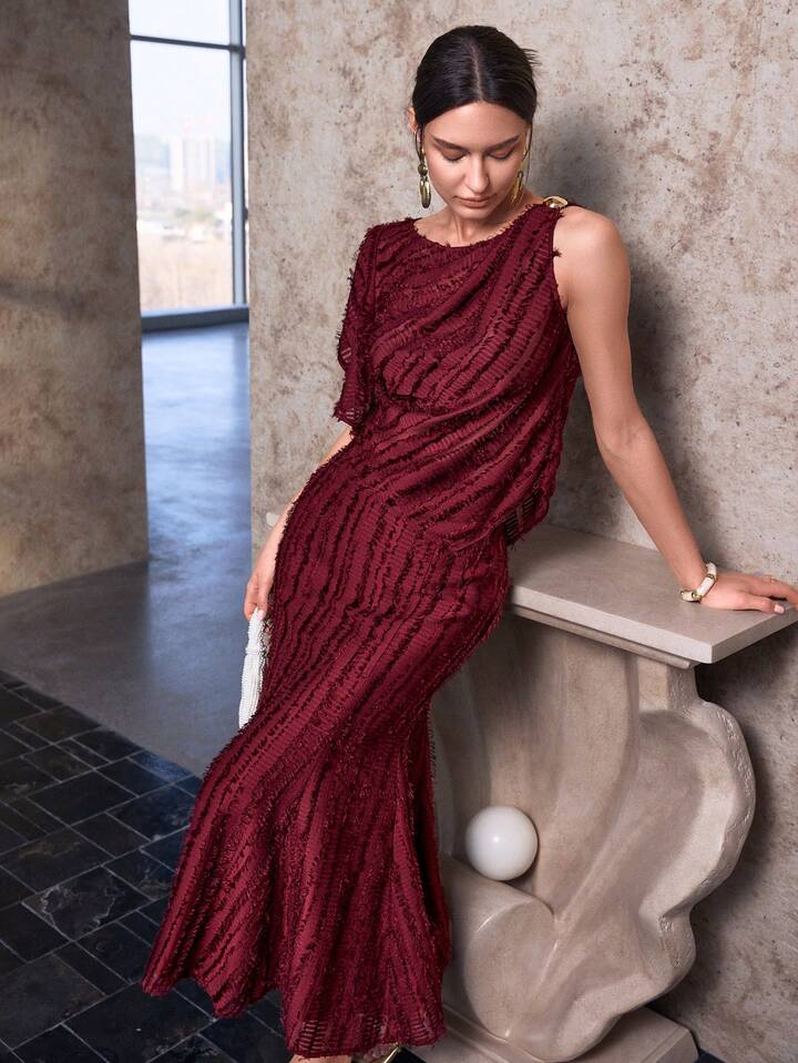 CM-SS009201 Women Elegant Seoul Style Spaghetti Strap Top With Striped Midi Skirt - Set