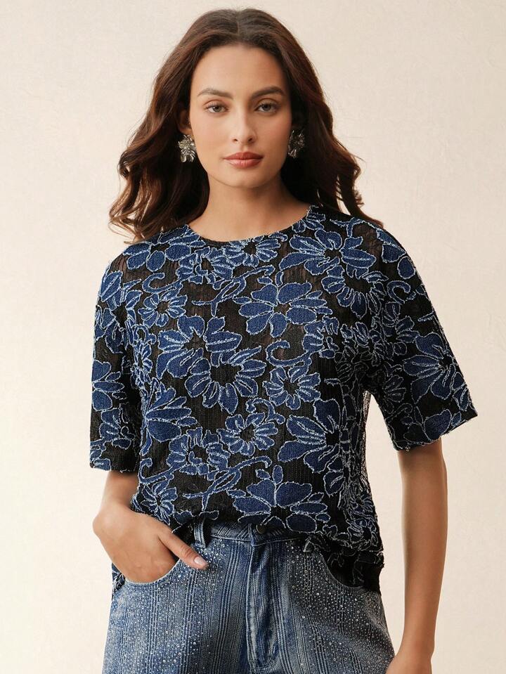 CM-TS276461 Women Elegant Seoul Style Hollow-Out 3D Laser-Cut Lace Butterfly Back Handmade Crew Neck Short Sleeve T-Shirt