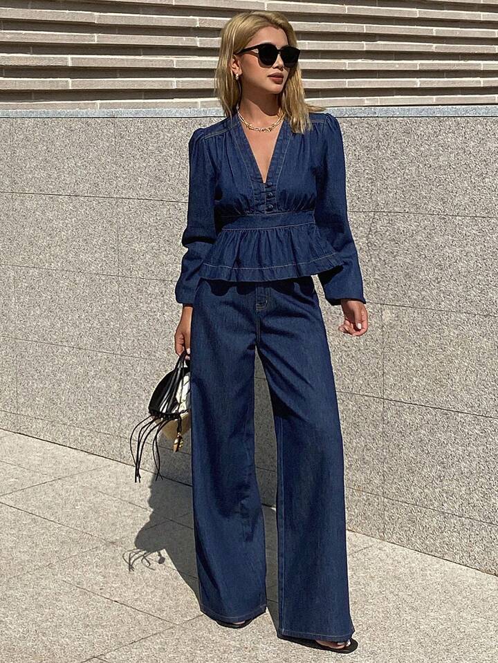 CM-SS213574 Women Elegant Seoul Style V-Neck Long Sleeve Denim Top With Flare Jeans - Set