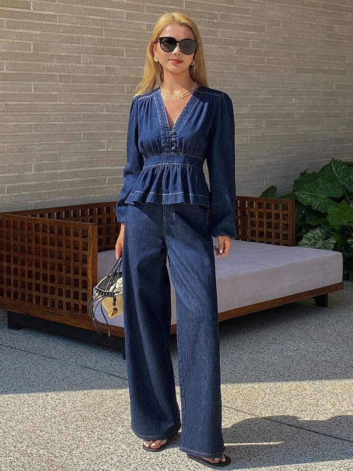CM-SS213574 Women Elegant Seoul Style V-Neck Long Sleeve Denim Top With Flare Jeans - Set