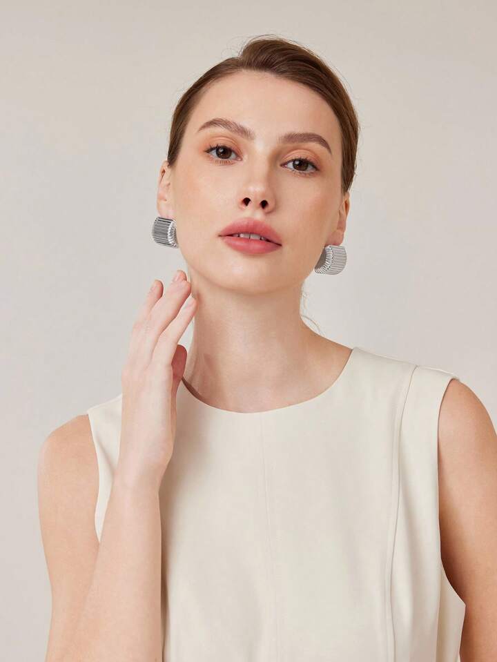 CM-AXS835333 Women Trendy Seoul Style Pleat Curved Ear Cuffs - Silver
