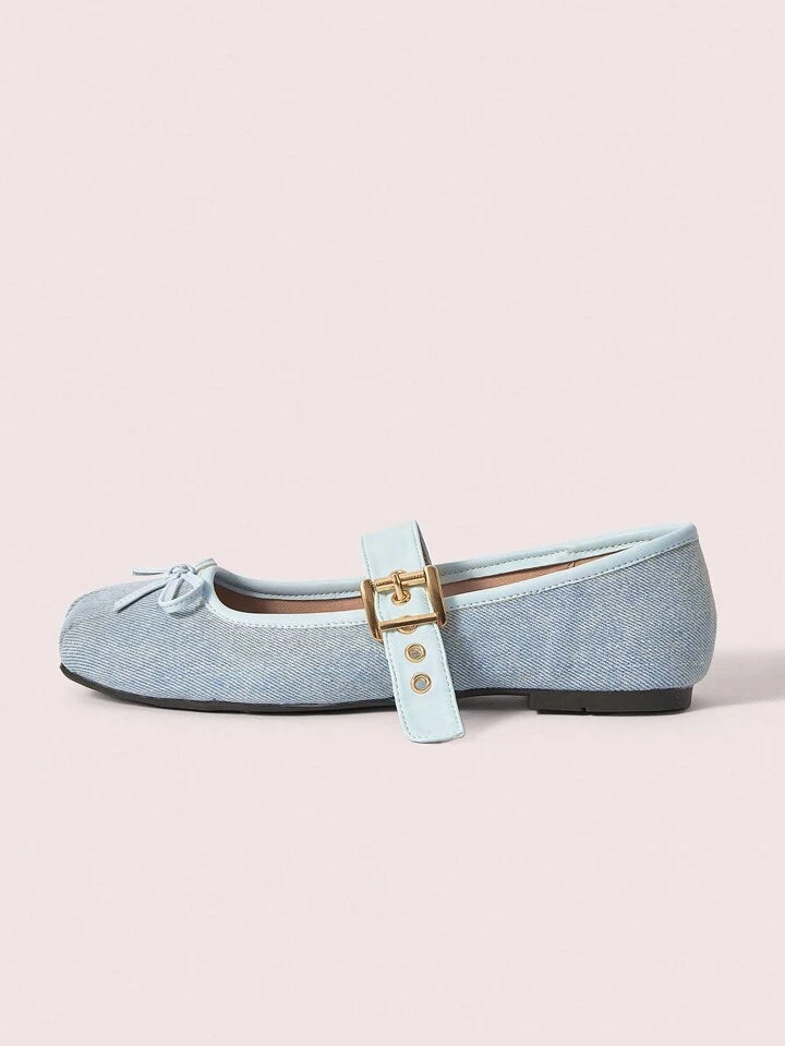 CM-SHS554674 Women Trendy Seoul Style Round Toe Suede Color-Block Metal Buckle Bow Ballet Flats Slip-On Loafers - Baby Blue