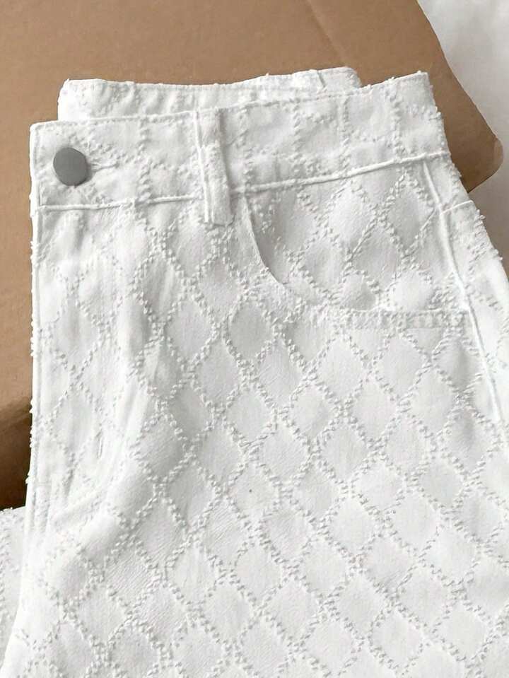 CM-BS532995 Women Casual Seoul Style Unique Diamond Textured Pattern Pocket Loose Wide Leg Jeans - White