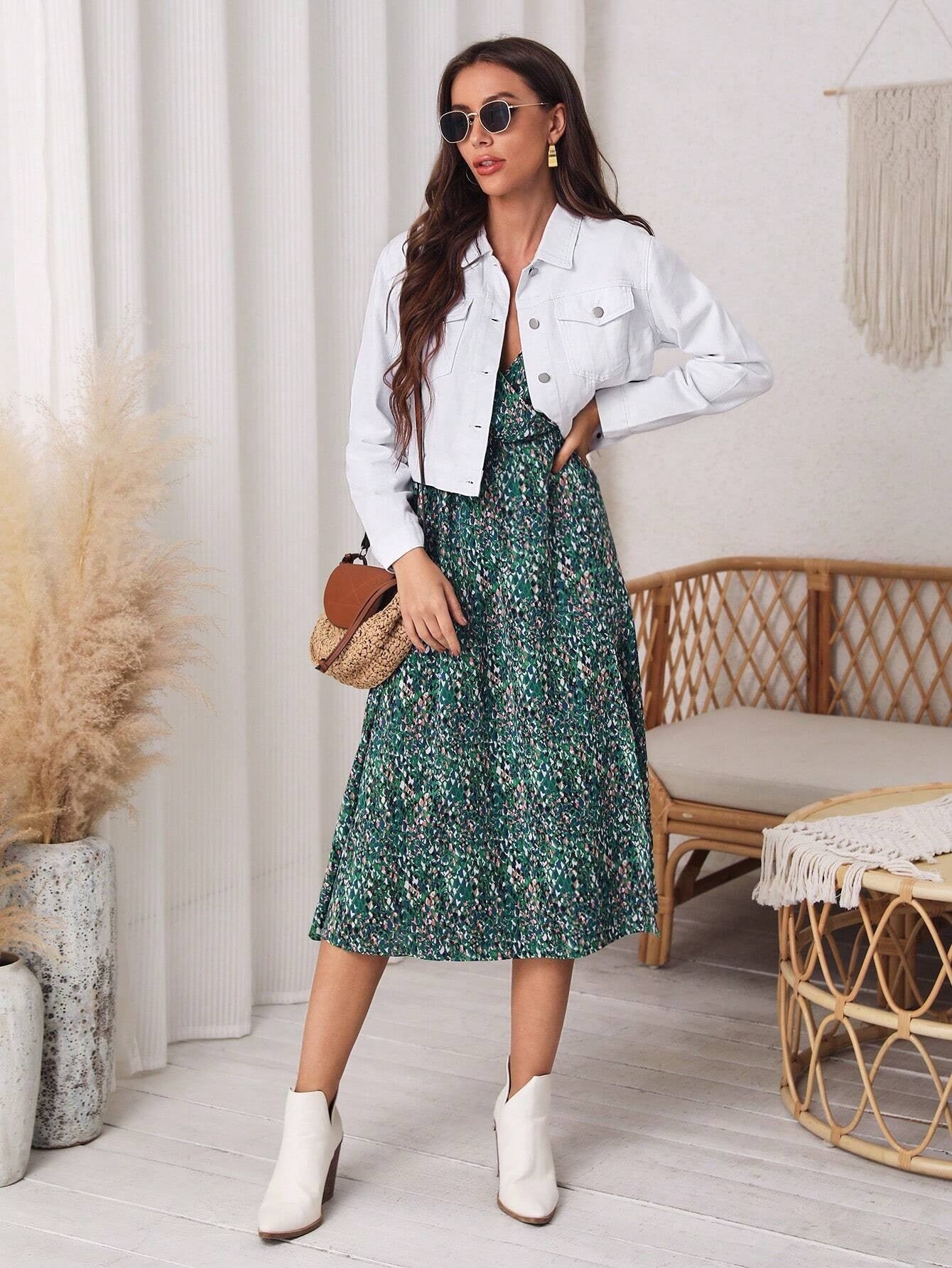 CM-CS204404 Women Casual Seoul Style Flap Pocket Crop Denim Jacket - White