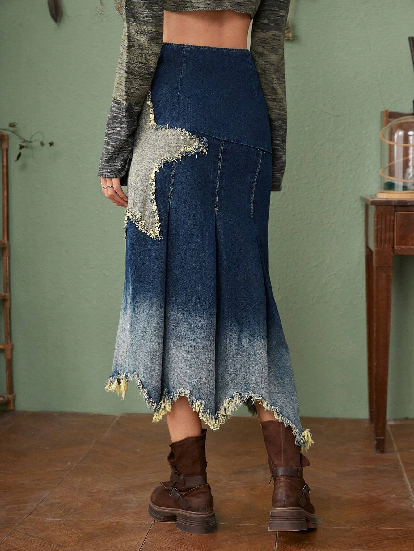 CM-BS181388 Women Preppy Seoul Style Washed Star Patched Raw Hem Denim Skirt