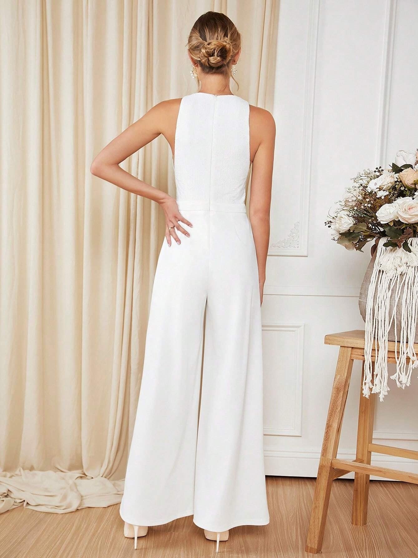 CM-JS889597 Women Elegant Seoul Style Round Neck Sleeveless Solid Wide Leg Jumpsuit - White