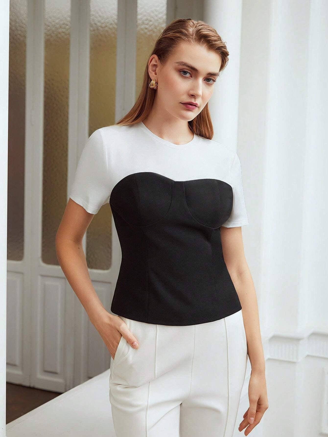 CM-TS320264 Women Casual Seoul Style Round Neck Short Sleeve Two Tone Spliced T-Shirt
