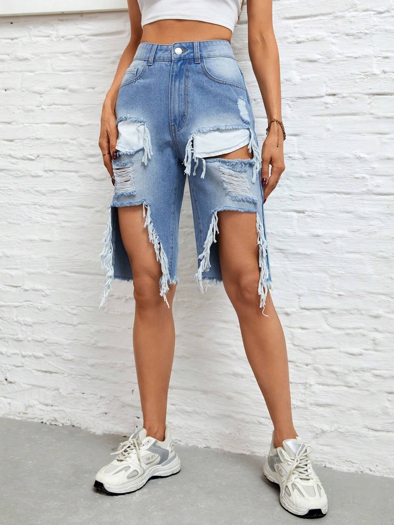 CM-BS016604 Women Casual Seoul Style Light Wash Ripped Raw Hem Denim Shorts